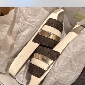 Michael Kors Cream Brandy Slide Sandals